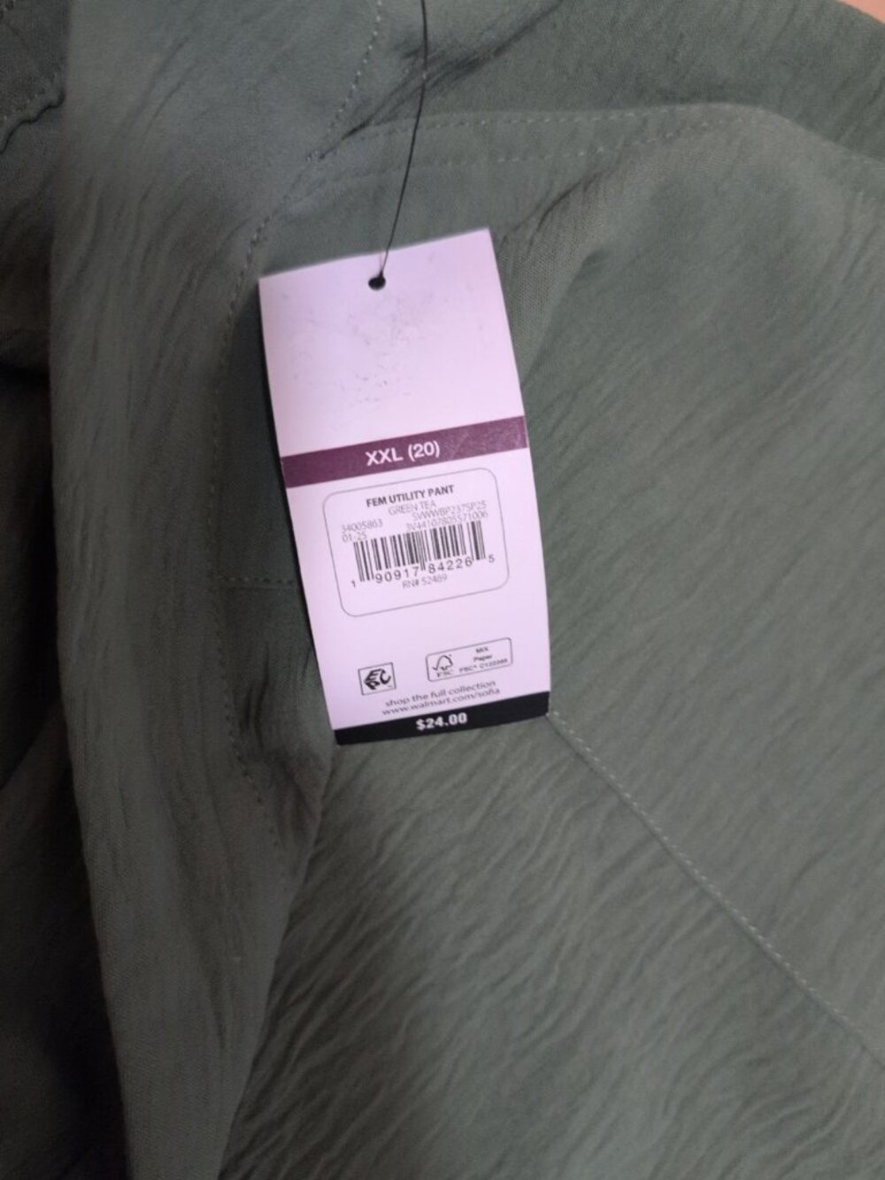 Sofia Jeans by Sofia Vergara Pants Women's XXL (20) Green Tea Utility Cargo NWT - Picture 4 of 11